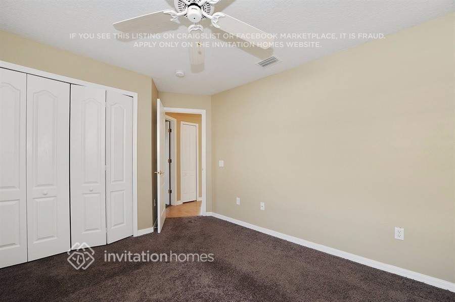 Building Photo - 12720 Lake Vista Dr