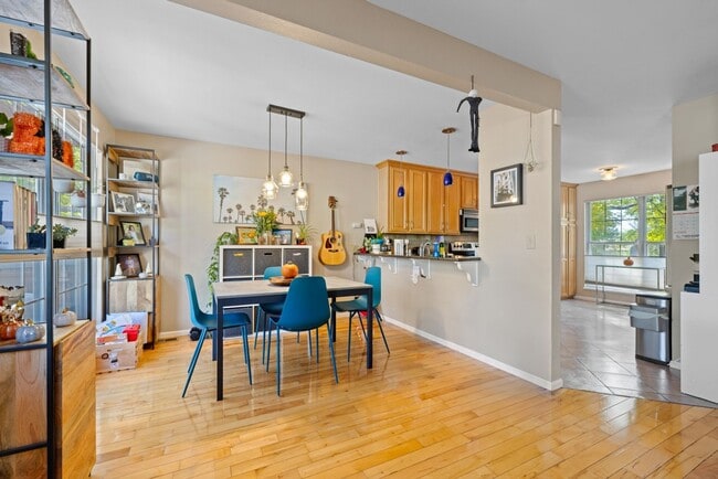 Building Photo - 2780 Perry St