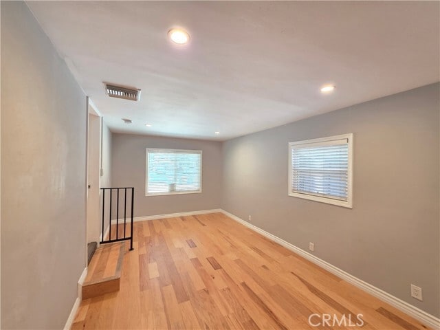Building Photo - 7019 Jamieson Ave