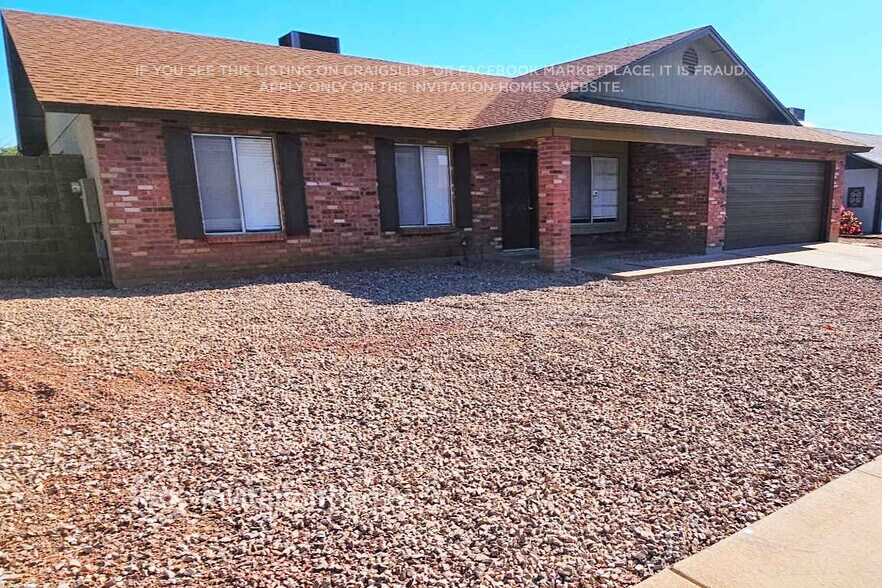 Primary Photo - 2541 E Carol Ave