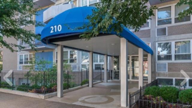 Building Photo - 210 N 17th St