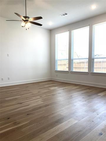Building Photo - 1704 Hydrangea Ln
