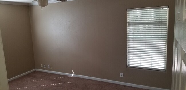 Building Photo - 6519 De Priest St