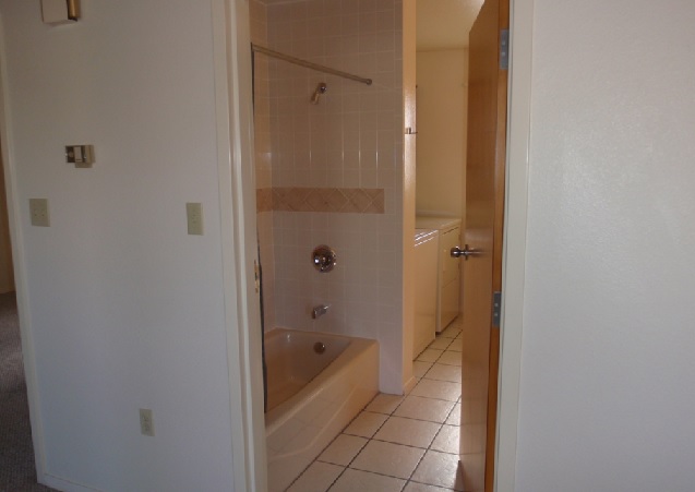 Bathroom - Pecan Woods Estates