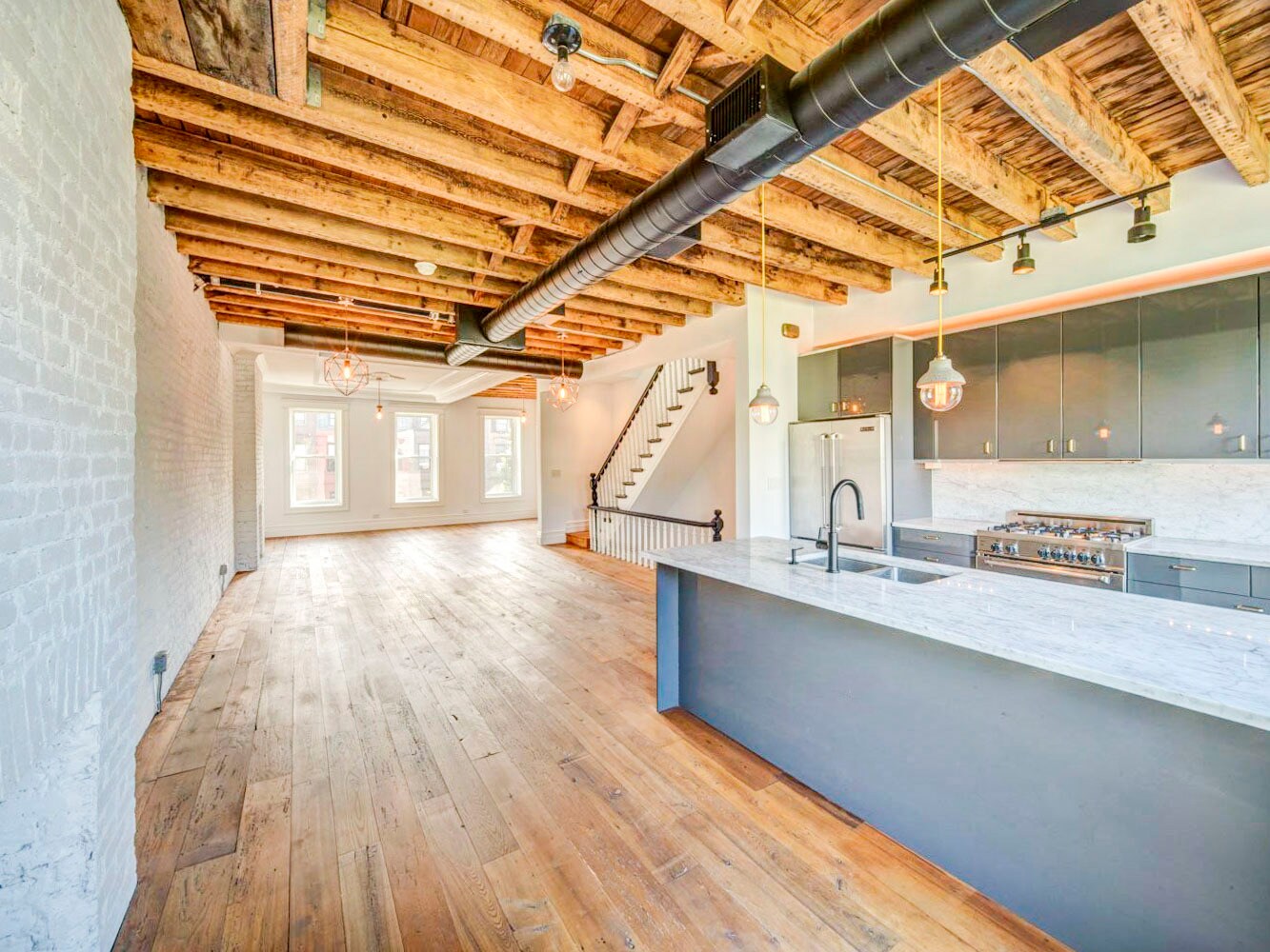 Open Plan Parlor - 607 Hancock St
