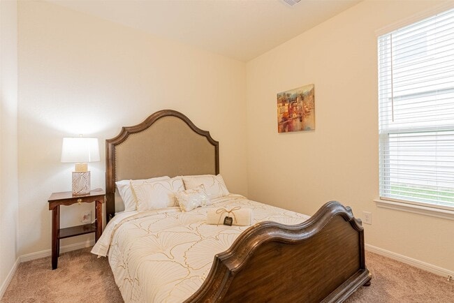 Building Photo - 2114 Damasi Ln