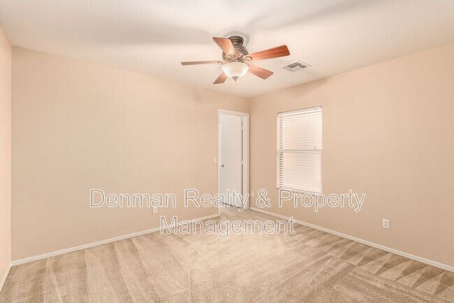 Building Photo - 6316 W Branham Ln