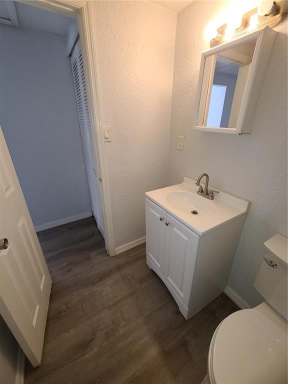 Building Photo - 4214 E Palifox St