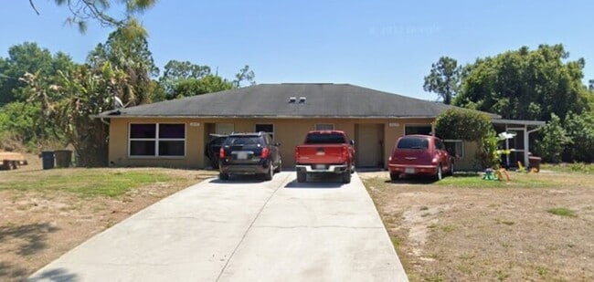 Building Photo - 2217 Leda Ave S