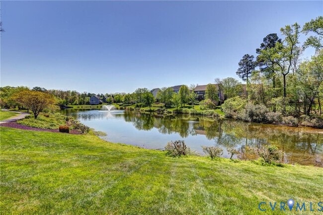 Building Photo - 4620 Twin Hickory Lake Dr