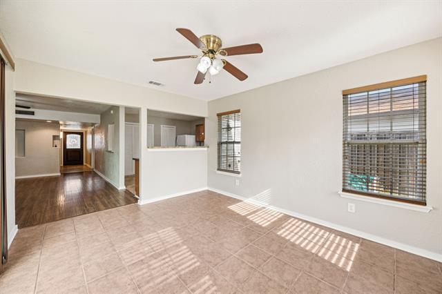 Building Photo - 2710 Clover Valley Dr