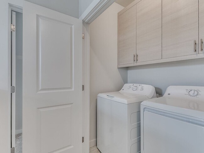 Building Photo - Beautiful New Construction Home in Edmond/...