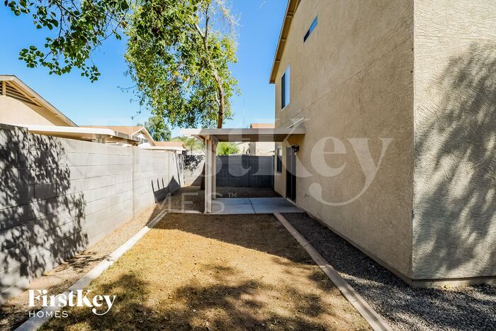 Building Photo - 2374 E Meadow Chase Dr