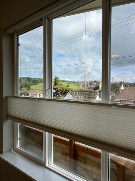 Building Photo - 4833A Proctor Rd