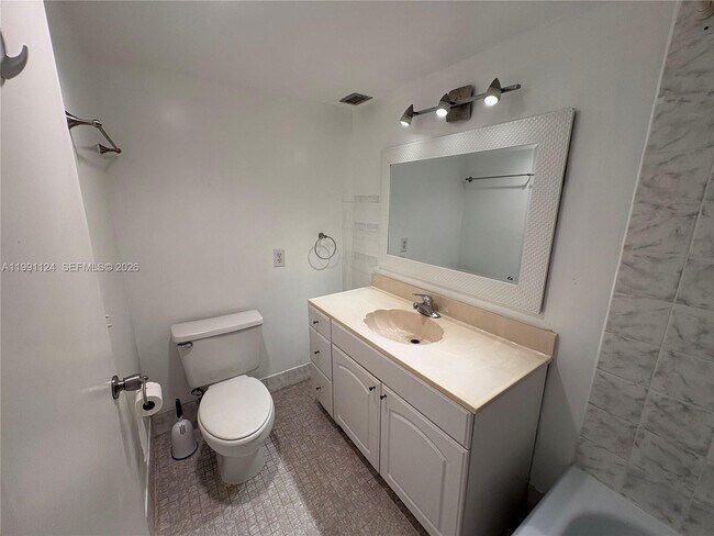 Building Photo - 2750 NE 183rd St