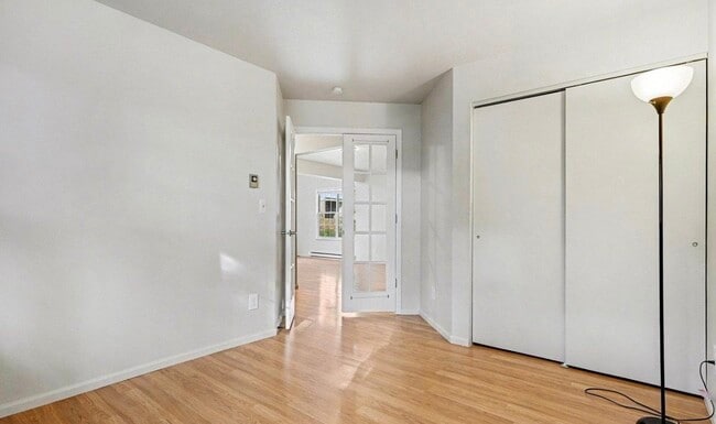 Building Photo - 3565 Windmill Dr