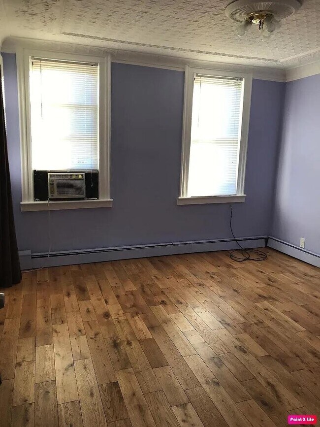 Building Photo - 14 Lincoln St