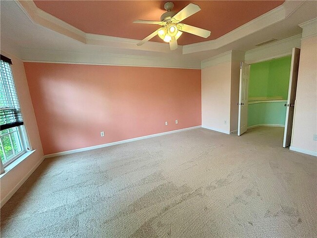 Building Photo - 4692 Wehunt Commons Dr
