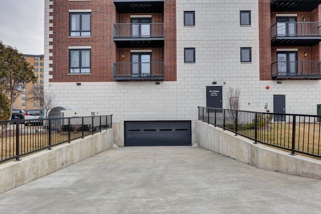 Building Photo - 9201 N Milwaukee Ave