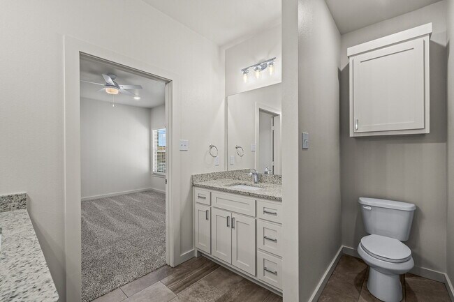 Building Photo - Beautiful townhomes in Frenship ISD!