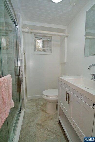 Building Photo - 229 8th St