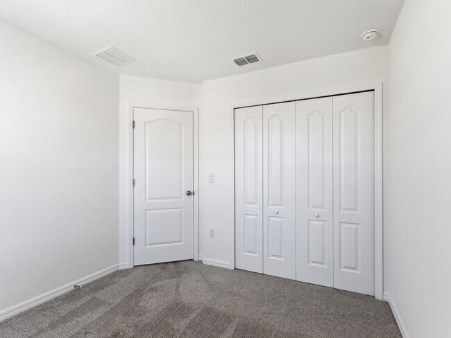 Building Photo - Practically brand-new 3 BR/2.5 BA/1 Car Garage Townhome in Mirada