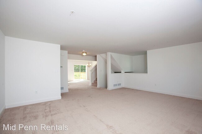 Building Photo - 3 br, 2.5 bath House - 2326 Bartlett Road 23C