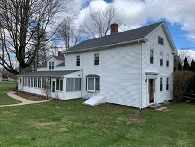 Building Photo - 717-719 Stony Hill Road