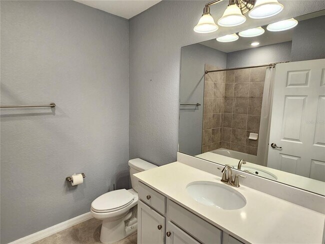 Building Photo - 10027 Crooked Crk Dr