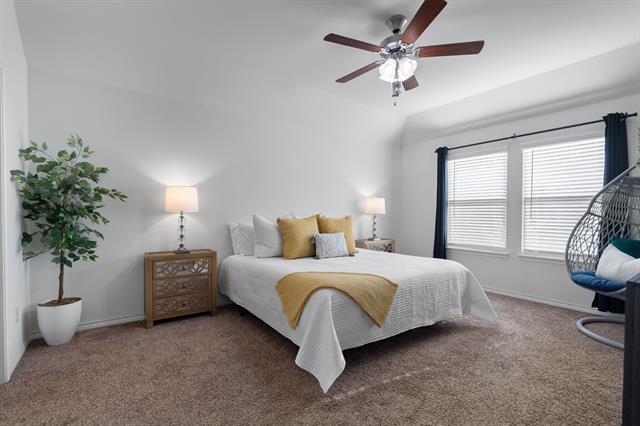 Building Photo - 3613 Sabine Dr