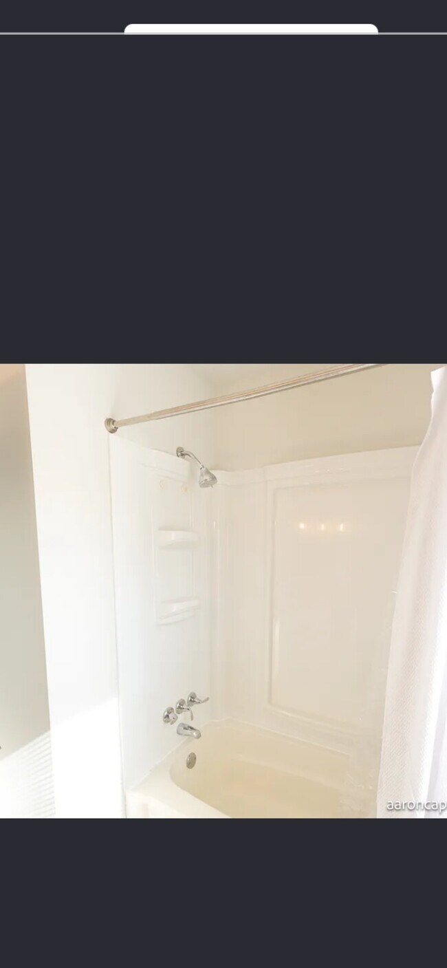 Building Photo - 107 Sugarpine Pl