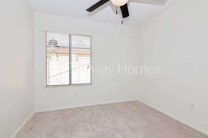 Building Photo - 7419 E Nido Ave