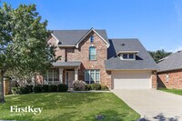 Building Photo - 6812 Briarwood Dr