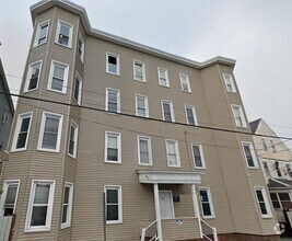 Building Photo - 54 Cary Ave