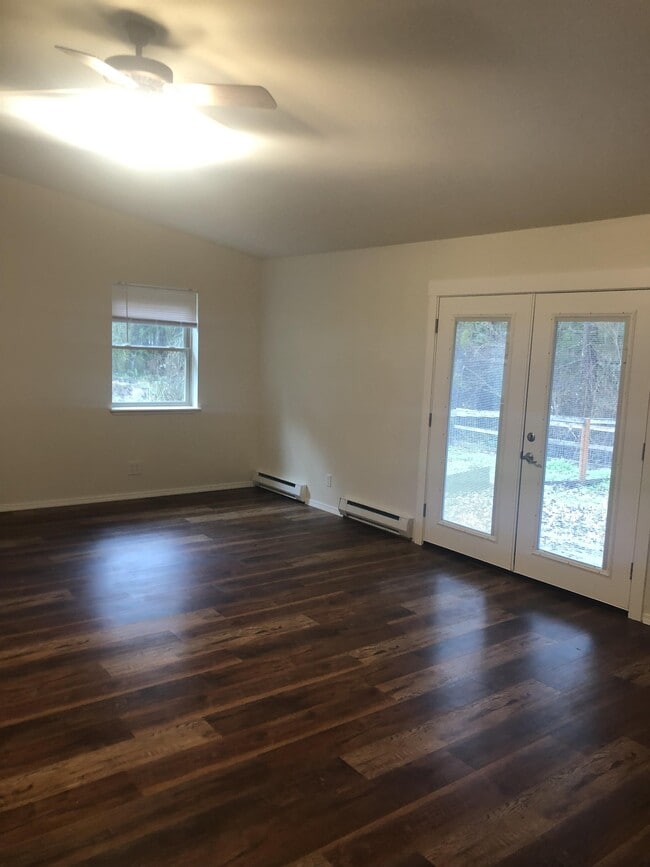 Building Photo - 5744 New Hope Rd