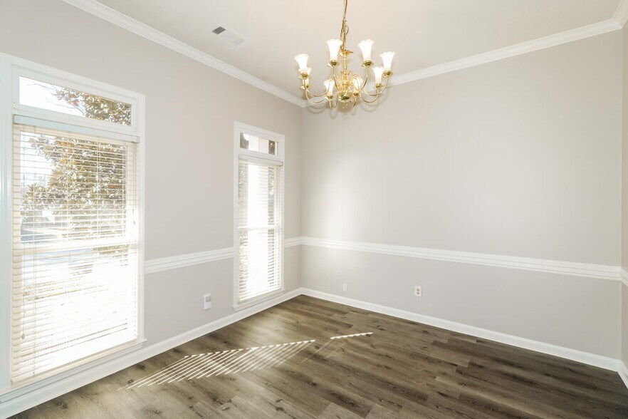 Building Photo - 8818 Lybrook Cove E