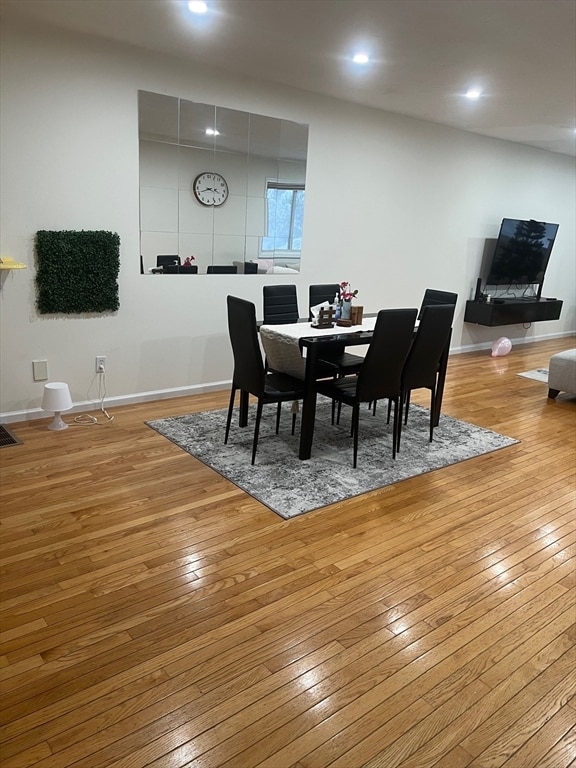 Building Photo - 411 Captain Eames Cir