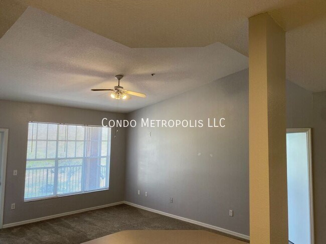 Building Photo - 5566 MetroWest Blvd