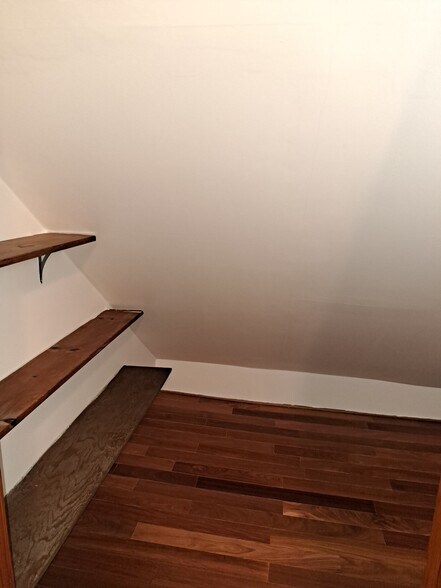 Closet - 1574 S 59th St