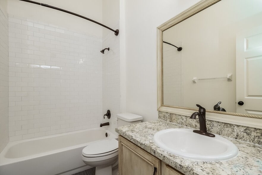 Building Photo - 2230 Cobblefield Cir