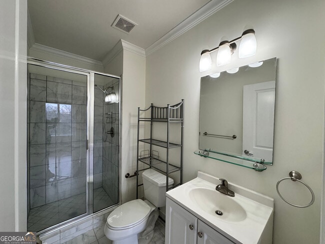 Building Photo - 2277 Peachtree Rd NE