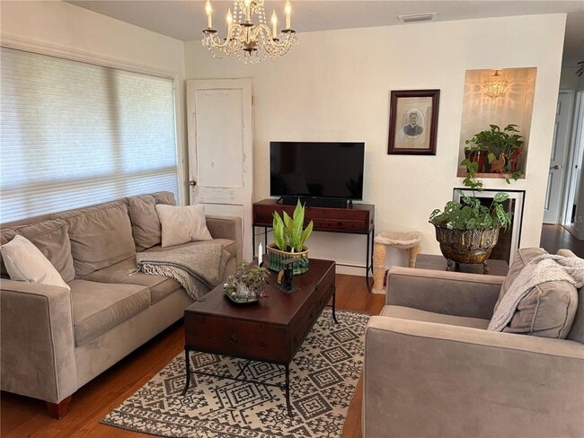 Building Photo - 4716 W Wyoming Ave