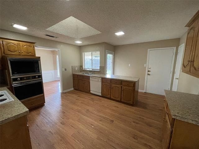 Building Photo - 407 Hillcroft Cir