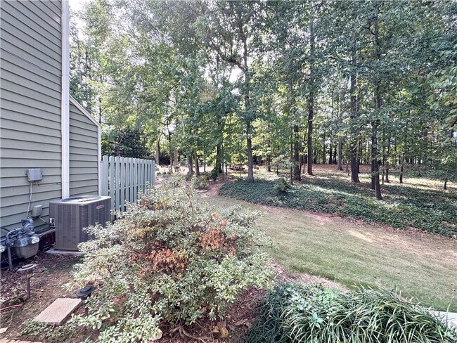 Building Photo - 84 Mt Vernon Cir