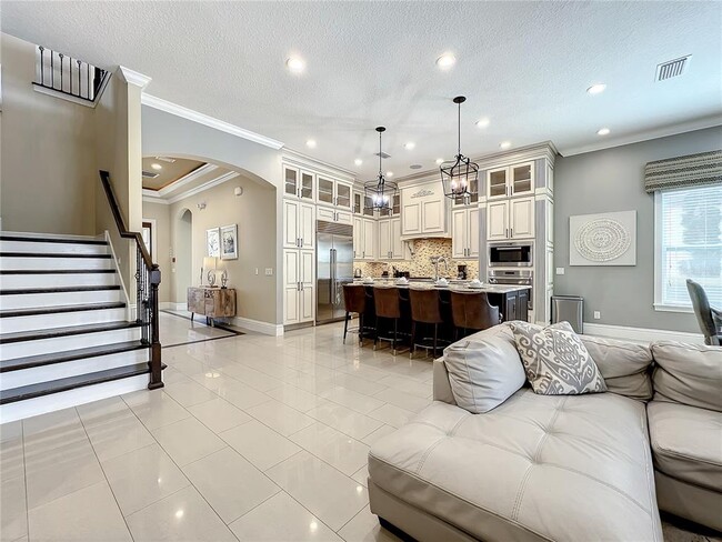 Building Photo - 760 Golden Bear Dr