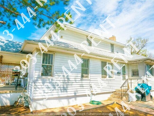 Building Photo - 10625