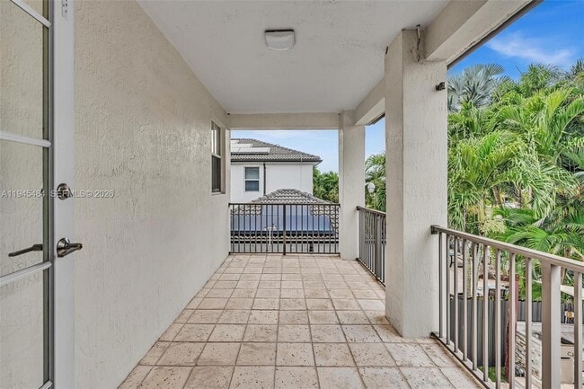 Building Photo - 1102 SW 149th Path