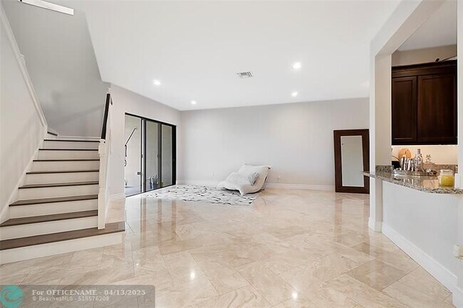 Building Photo - 16621 Germaine Dr