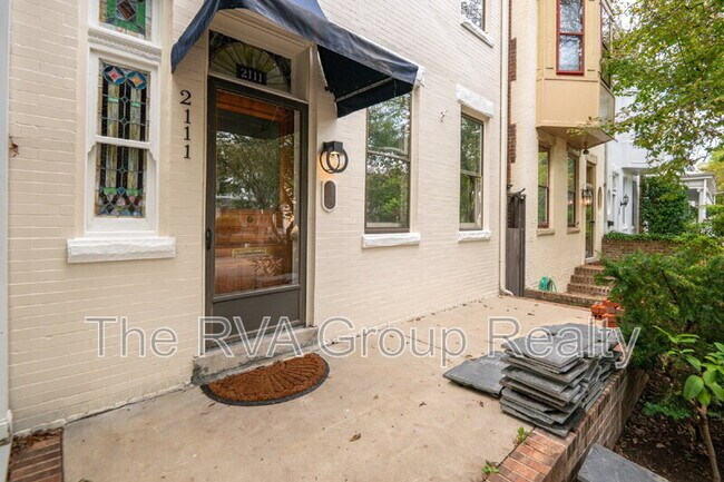 Building Photo - 2111 Floyd Ave