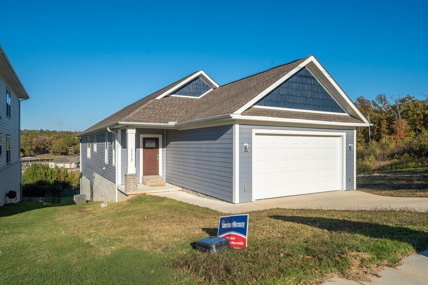 Building Photo - 113 Ohio Dr